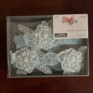 Floral Lace Blue Garter Set